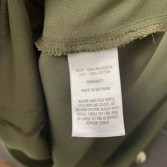 Navy green blouse - Picture 5 of 6